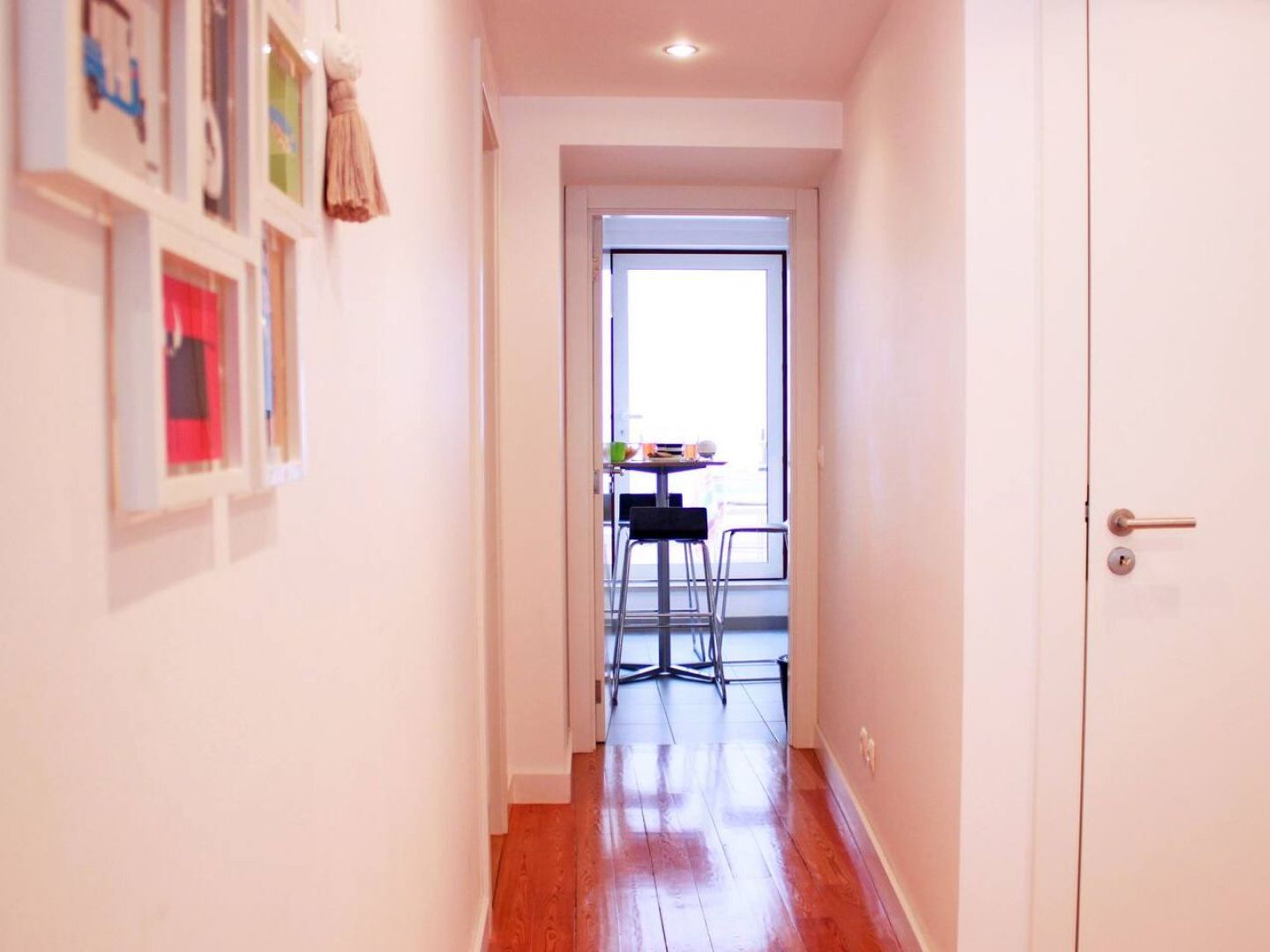 Joivy Modern 1-Bed Apt With Terrace, Moments From Sao Bento Palace Lisboa Exterior foto